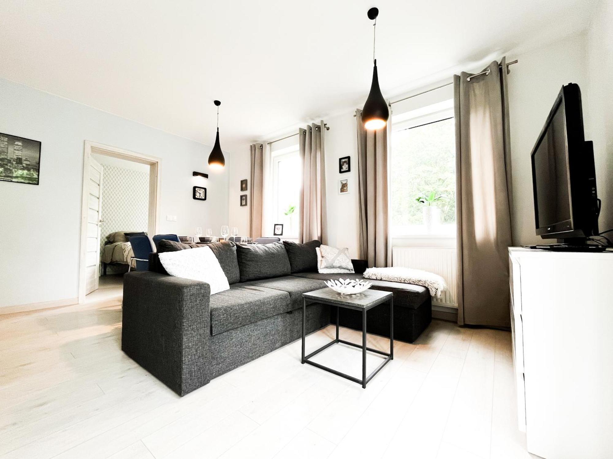 Апартаменты Walk To Park, Modern 2Bd Kitchen! Balcony, Parking Вроцлав Экстерьер фото